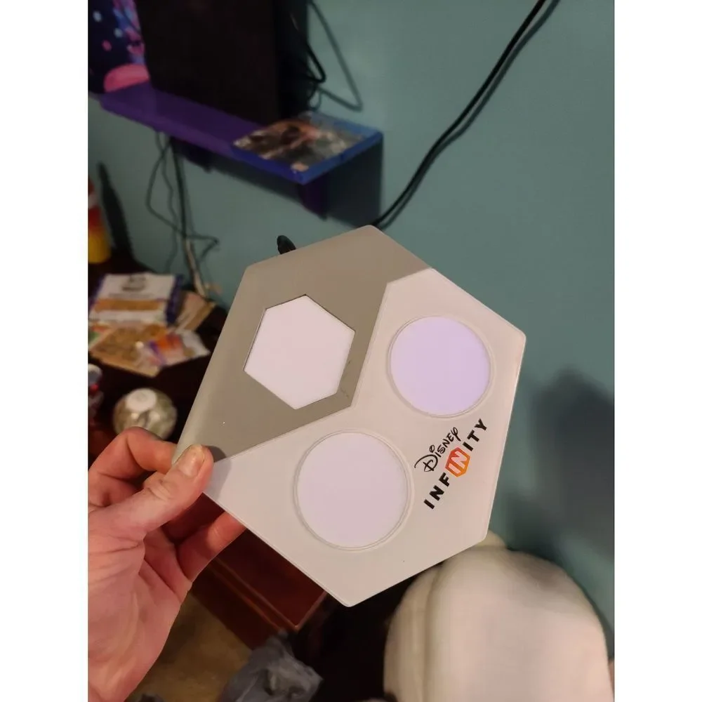 Disney Innfinity Plastic Character Base